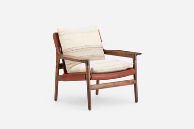 DANISH OILED WALNUT & DARK TAN LEATHER & MANTA LIDO MESCLA / CRU (MODEL: SZZ)
