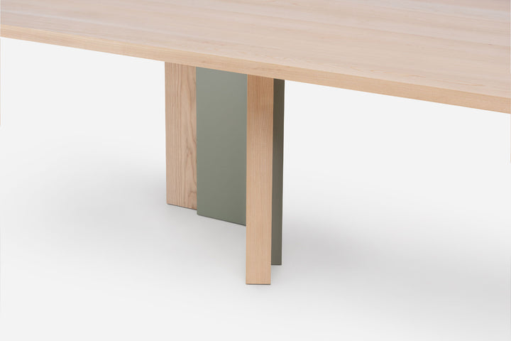 WHITE OILED ASH & FJORD PAINTED HDF (MODEL: L)