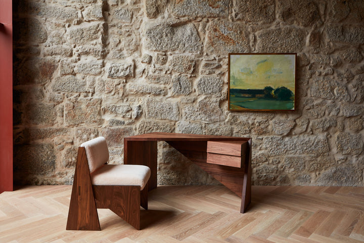 DANISH OILED WALNUT & EINAR 527 (+ DENEB DESK)