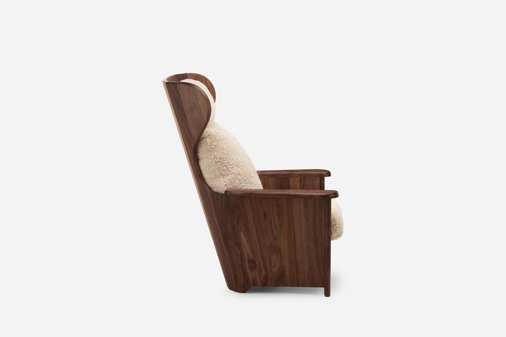 DANISH OILED WALNUT & MOHAWI SHEEPSKIN