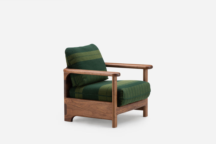 DANISH OILED WALNUT & MANTA LIDO VERDE ESCURO / VERDE TROPA