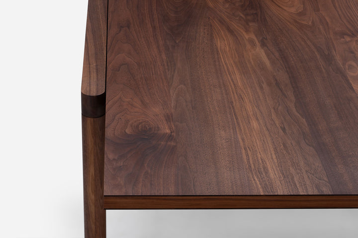 DANISH OILED WALNUT (MODEL: L)