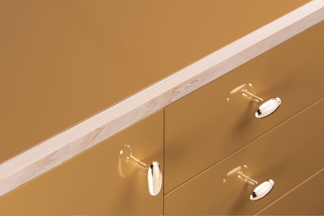 WHITE OILED ASH & OCHRE GLOSS HDF