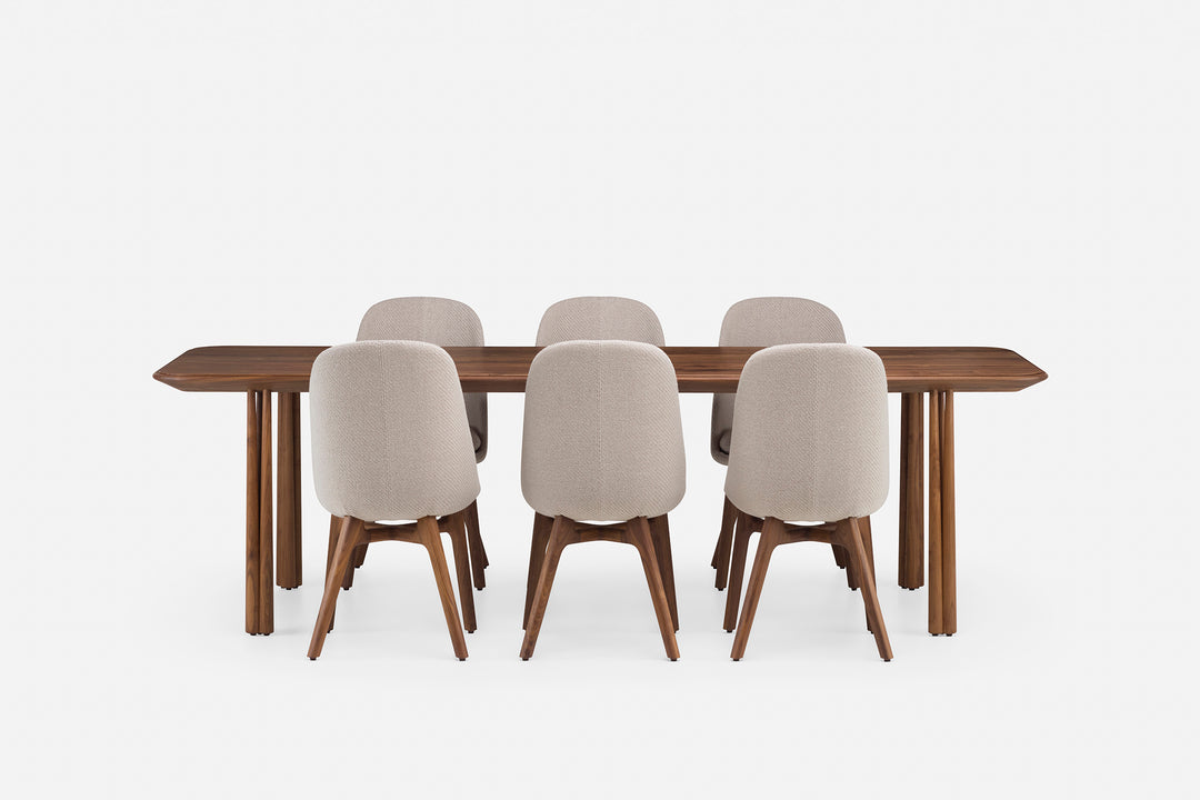 DANISH OILED WALNUT (MODEL: L + SOLO CHAIR IN CODA 2 232)