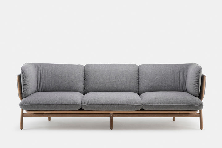 WHITE OILED OAK & SUNNIVA 2 242 (SHELL) & PILOT 132 (CUSHIONS). (MODEL: L)