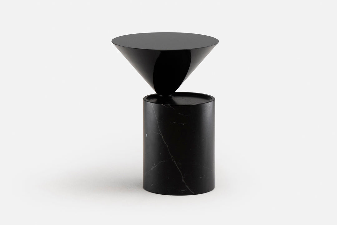 BLACK MARQUINA MARBLE & BLACK GLOSS HDF