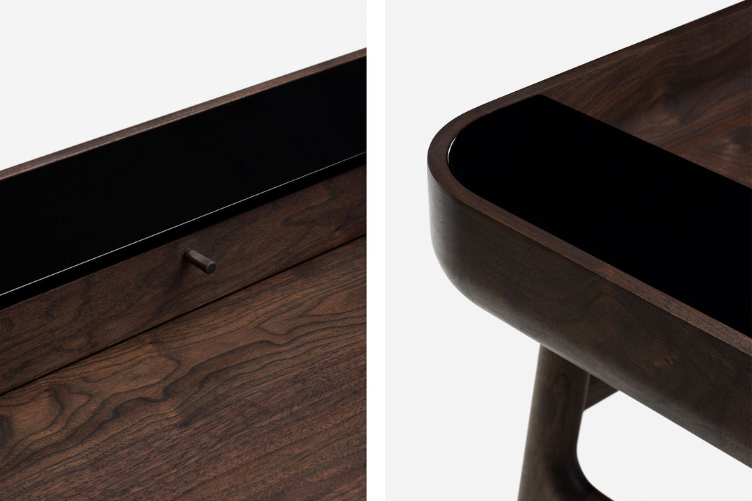 BLACK OILED WALNUT & BLACK GLOSS HDF