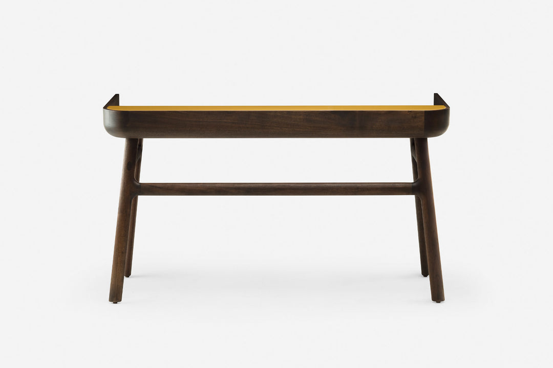 BLACK OILED WALNUT & OCHRE GLOSS HDF