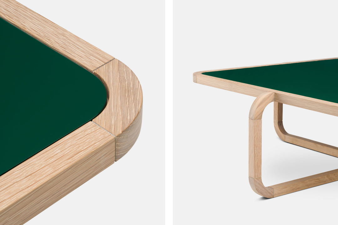 WHITE OILED OAK & FOREST GLOSS HDF (MODEL: J)