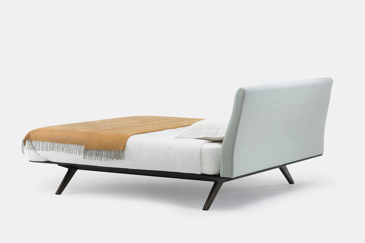 BLACK OILED ASH & SUNNIVA 2 132