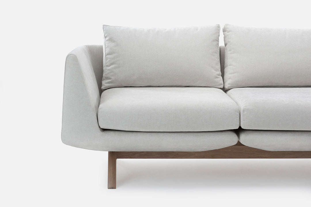 WHITE OILED OAK & MAPLE 102