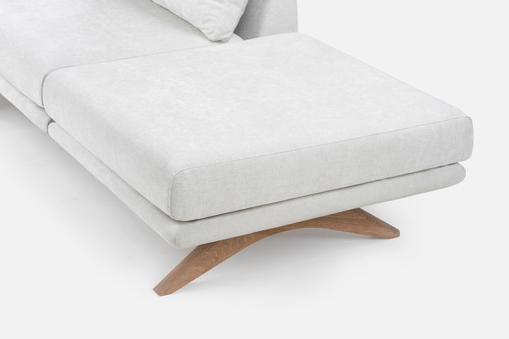 WHITE OILED OAK & MAPLE 102