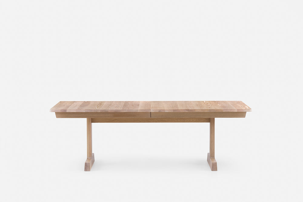 WHITE OILED OAK (NO LEAVES)