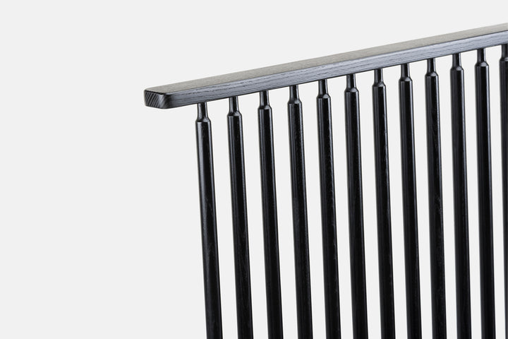 BLACK PAINTED ASH (+ OPTIONAL SEAT PAD IN BLACK NATURAL GRAIN LEATHER)