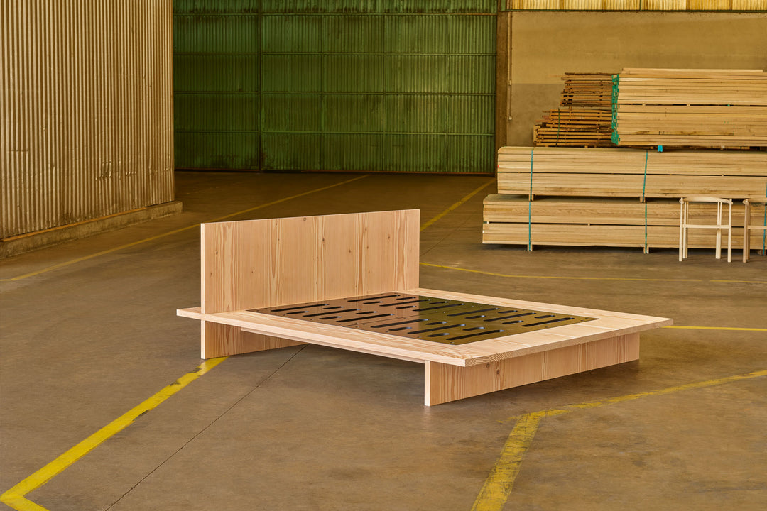 WHITE OILED DOUGLAS FIR (MODEL: S)