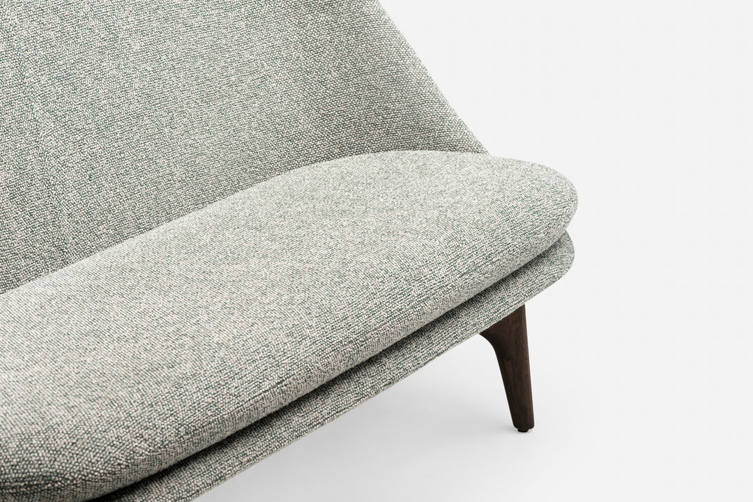 BLACK OILED WALNUT & MOSS 003