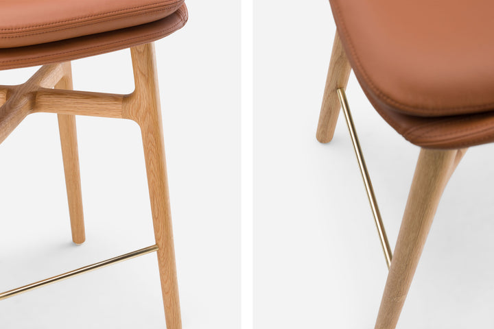 DANISH OILED OAK & BROWN NATURAL GRAIN LEATHER (MODEL: P)