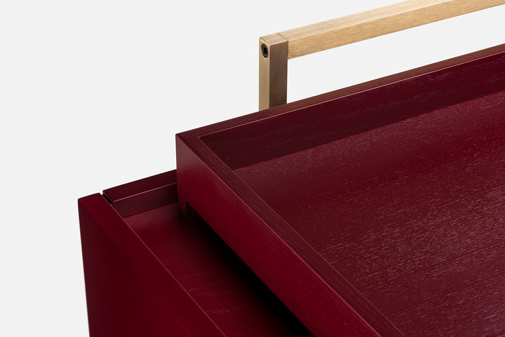 BORDEAUX PAINTED ASH & BORDEAUX GLOSS HDF & BRUSHED BRASS