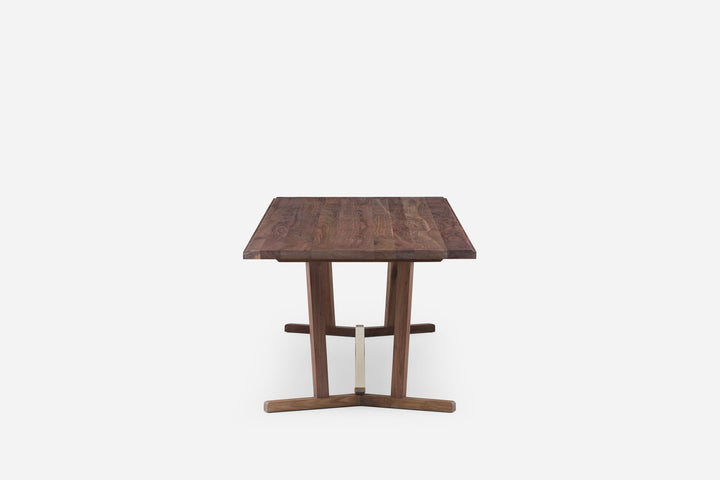 WHITE OILED WALNUT & BRUSHED BRASS