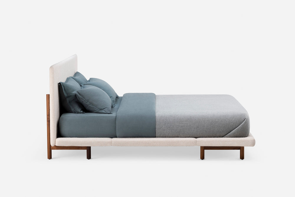 DANISH OILED WALNUT & MOSS 004