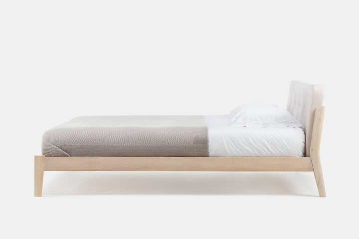 WHITE OILED ASH & HARALD 2 212