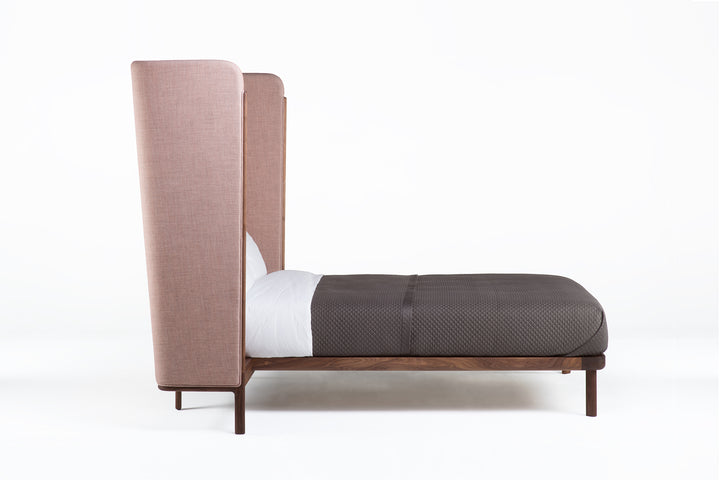 DANISH OILED WALNUT & CLARA 2 544 (SHELL) & CANVAS 614 (CUSHION)