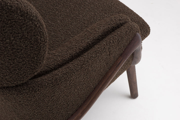 BLACK OILED WALNUT & ELLE 390