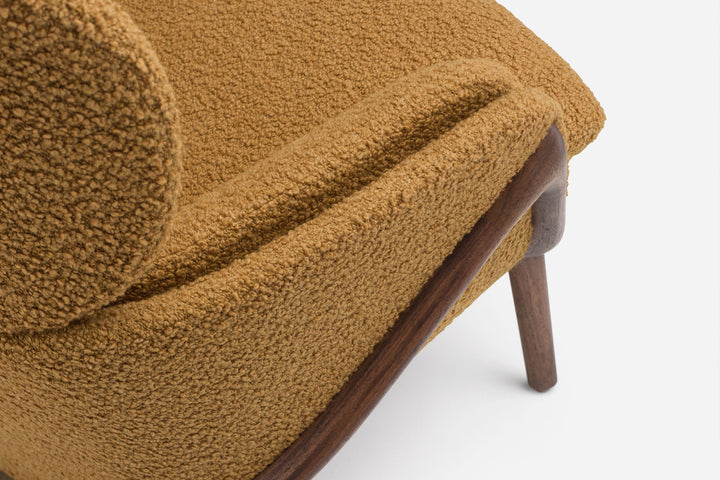 BLACK OILED WALNUT & ELLE 480